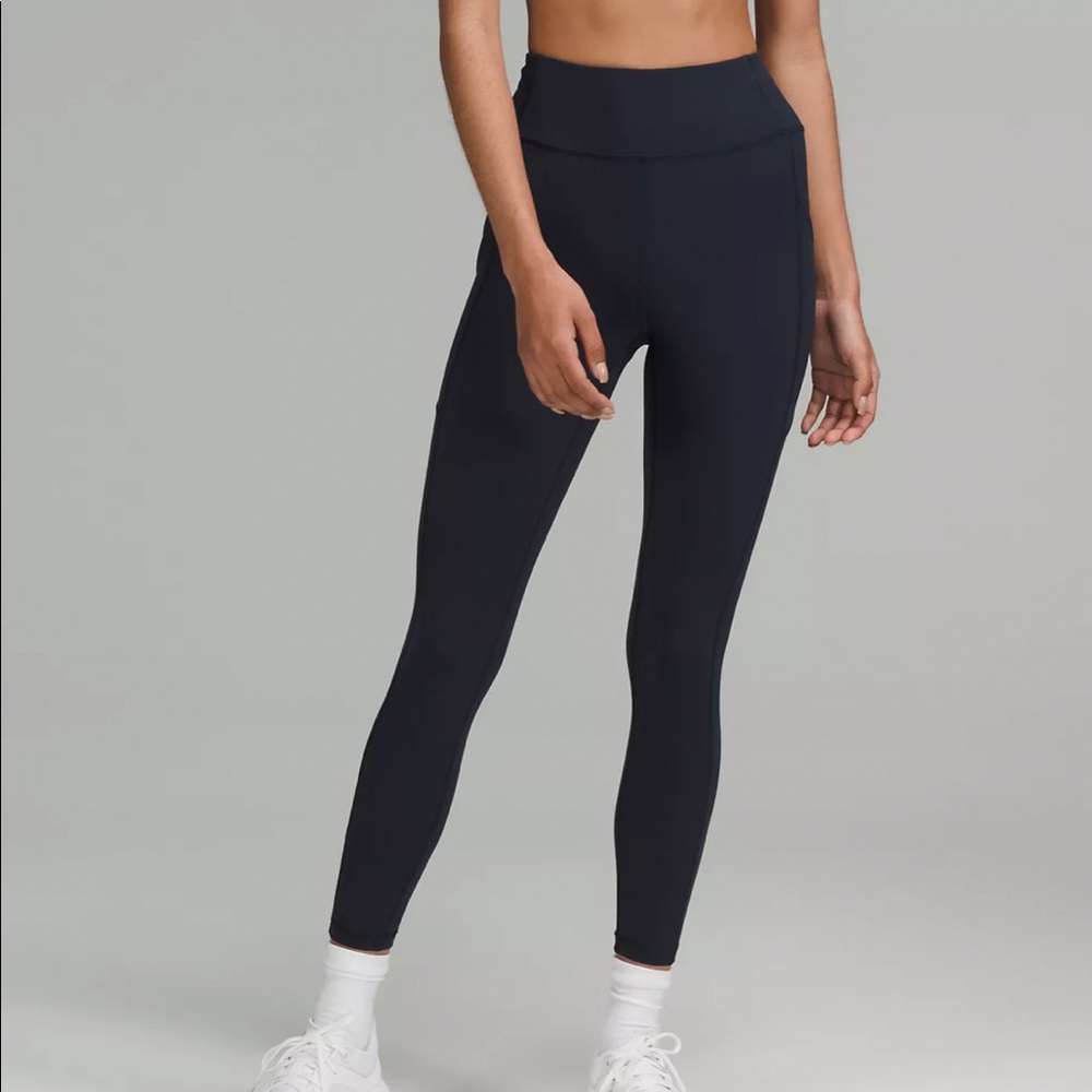True Navy - Lululemon High-Rise 25" W/ pockets